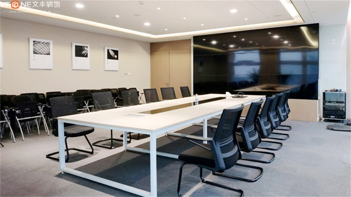 <a href=http://www.hzjiahuahz.com/ target=_blank class=infotextkey>深圳裝修公司</a>
